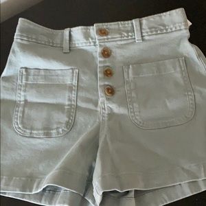 Gap high rise shorts